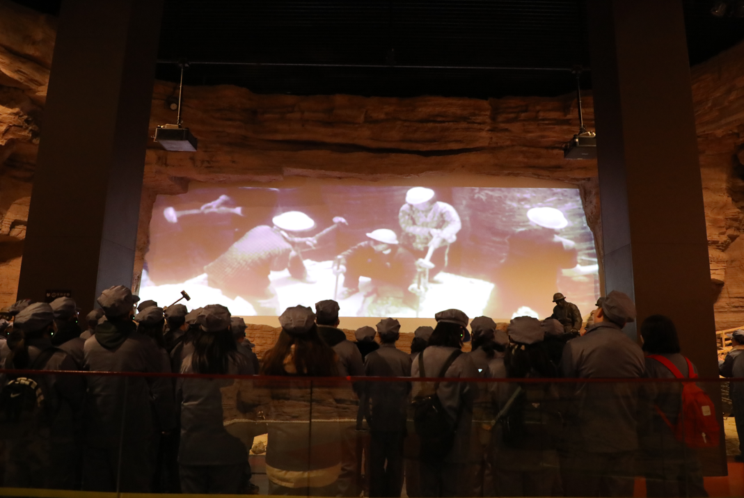 紅旗渠素質拓展訓練紅色教育活動學習心得